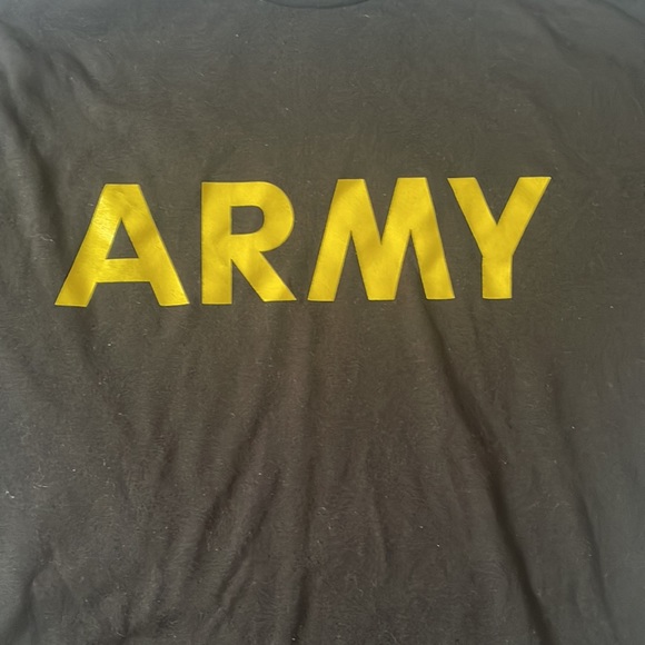 Mens Tshirt - Small - Picture 2 of 4